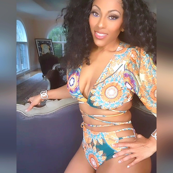 Callie Gypsy Sleeve: Multicolor Paisley Padded Plunge V-Neck Wrap Around Bikini - Picture 16 of 17